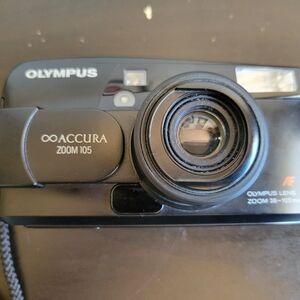 Olympus Accura Zoom 105 Black Camera
